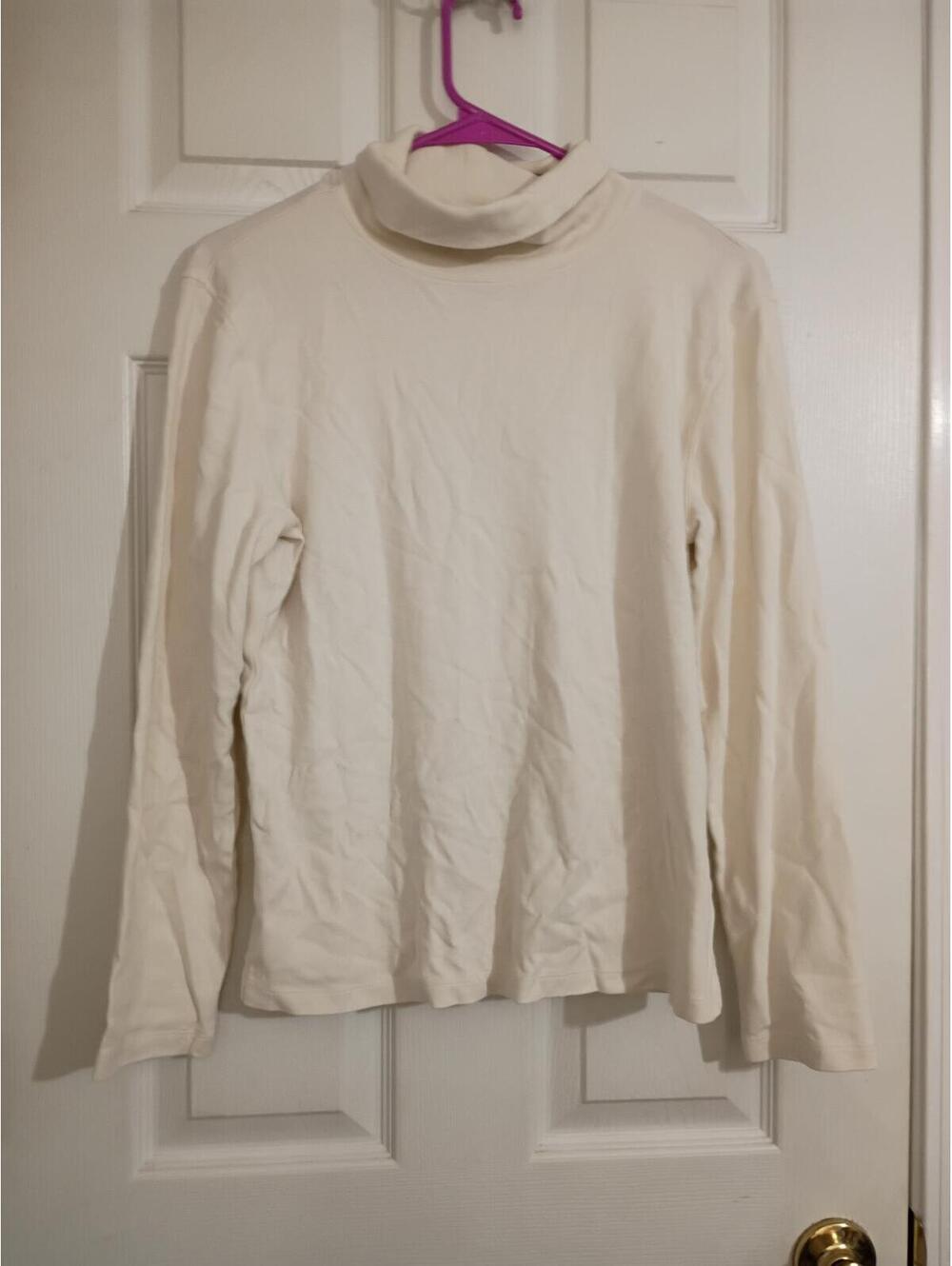 St. John's Bay Cream Long Sleeve Turtleneck Shirt Size L
